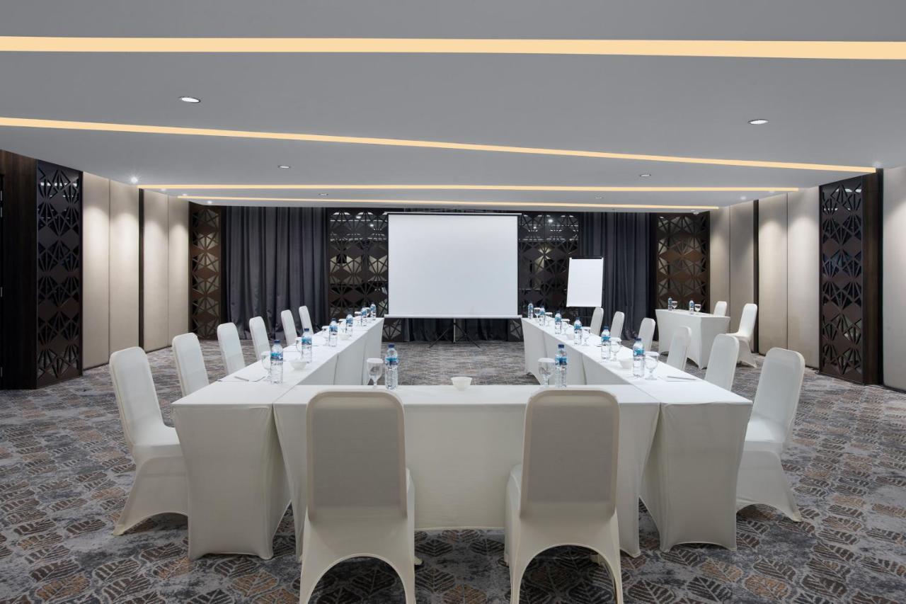 Hotel Santika Batam Eksteriør billede